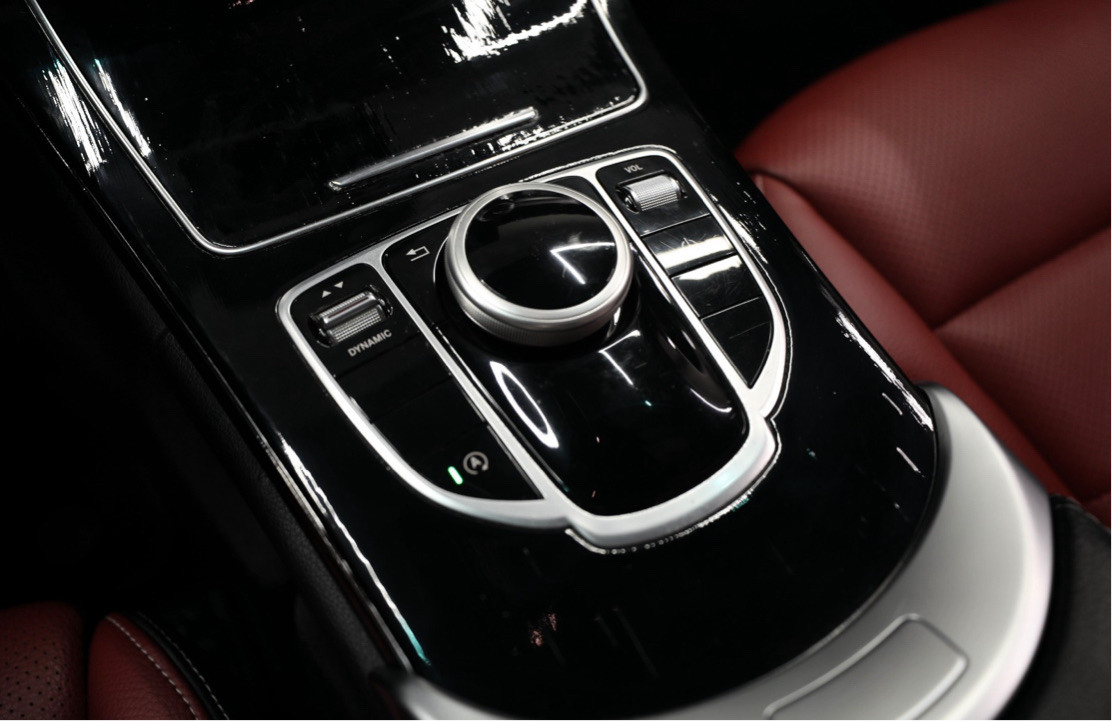Mercedes Benz C-Class - Image 2