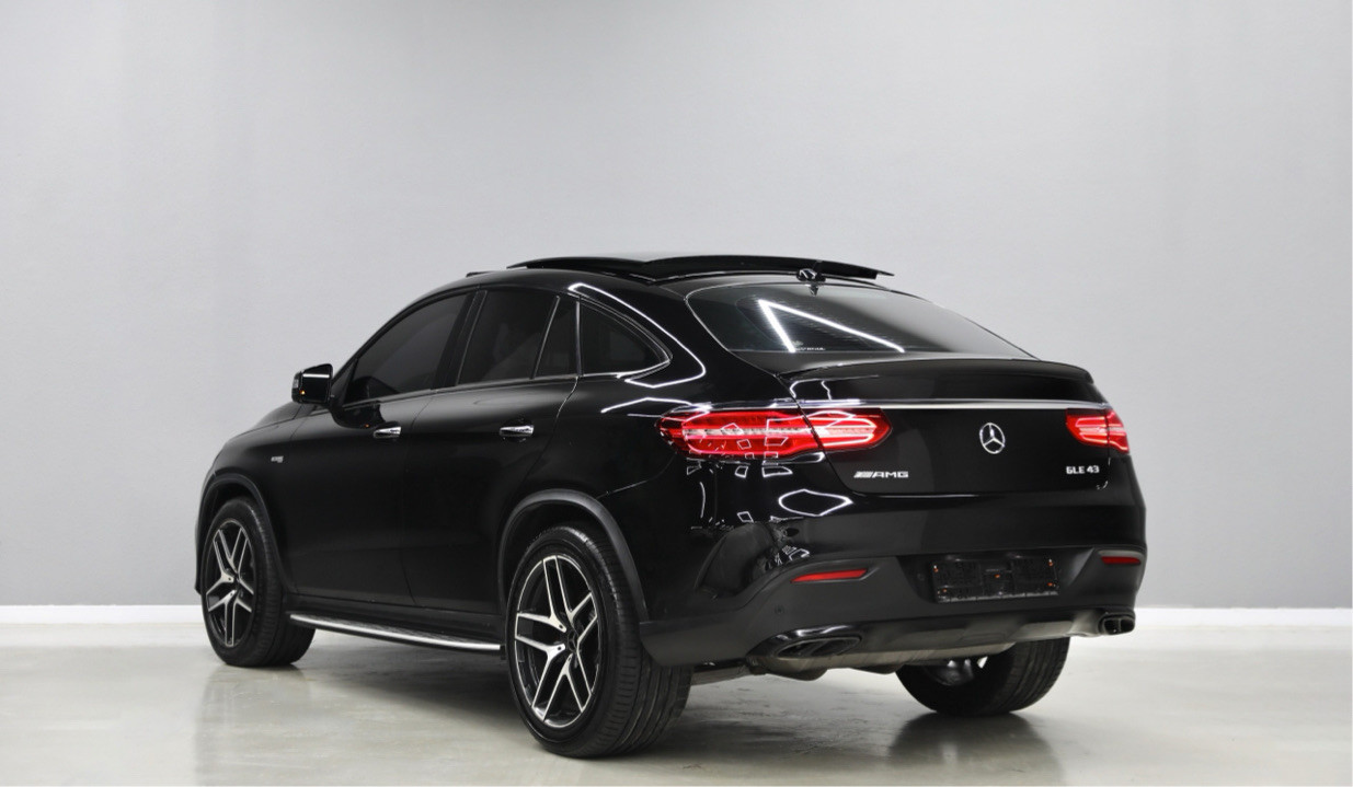 Mercedes Benz GLE Coupe - Image 5