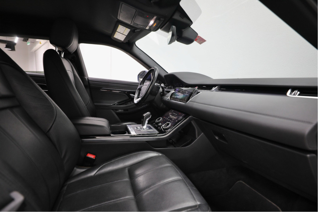 Range Rover Evoque - Image 11