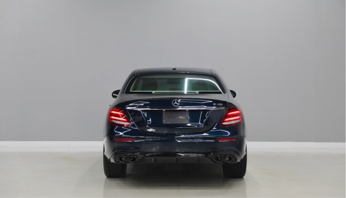 Mercedes Benz E-Class - Image 4