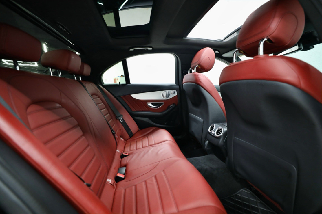 Mercedes Benz C-Class - Image 12