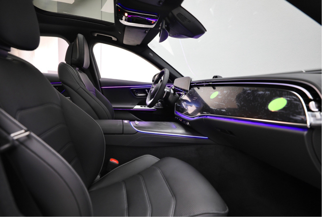Mercedes Benz E-Class - Image 11