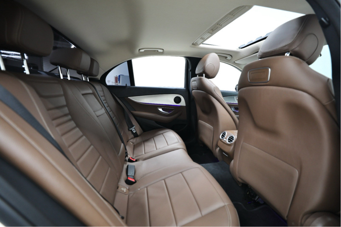 Mercedes Benz E-Class - Image 12
