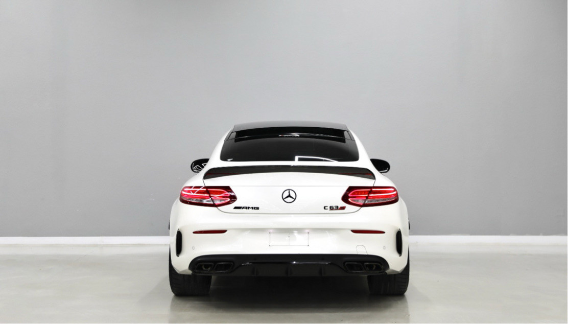 Mercedes Benz C-Class - Image 4