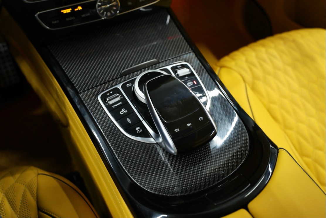 Mercedes Benz G-Class - Image 4