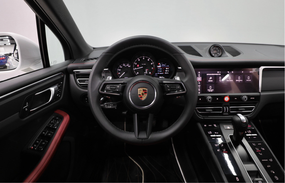 Porsche Macan - Image 5