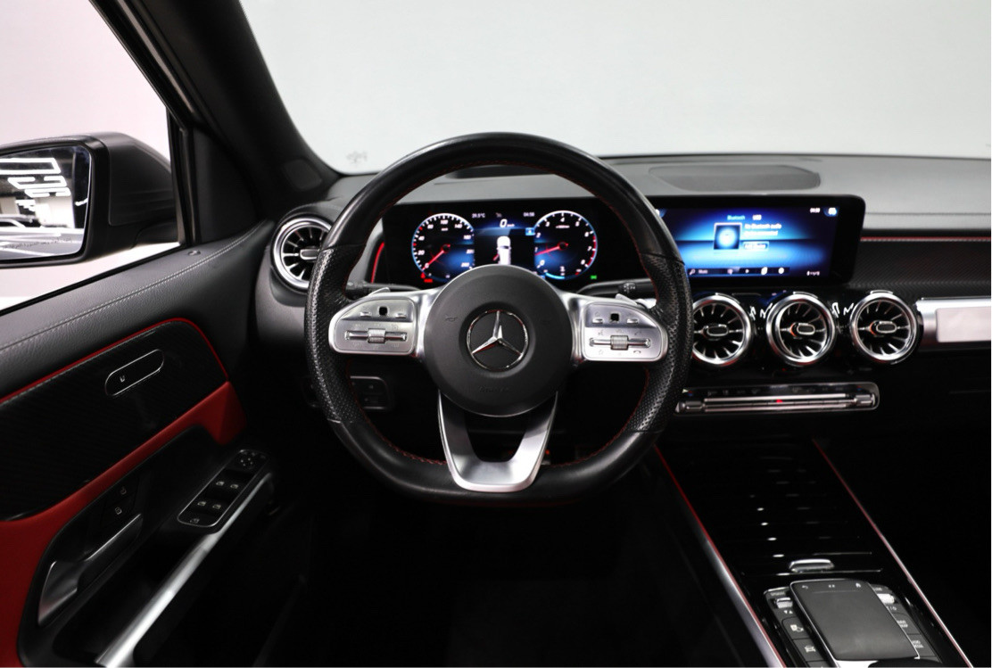 Mercedes Benz GLB - Image 9