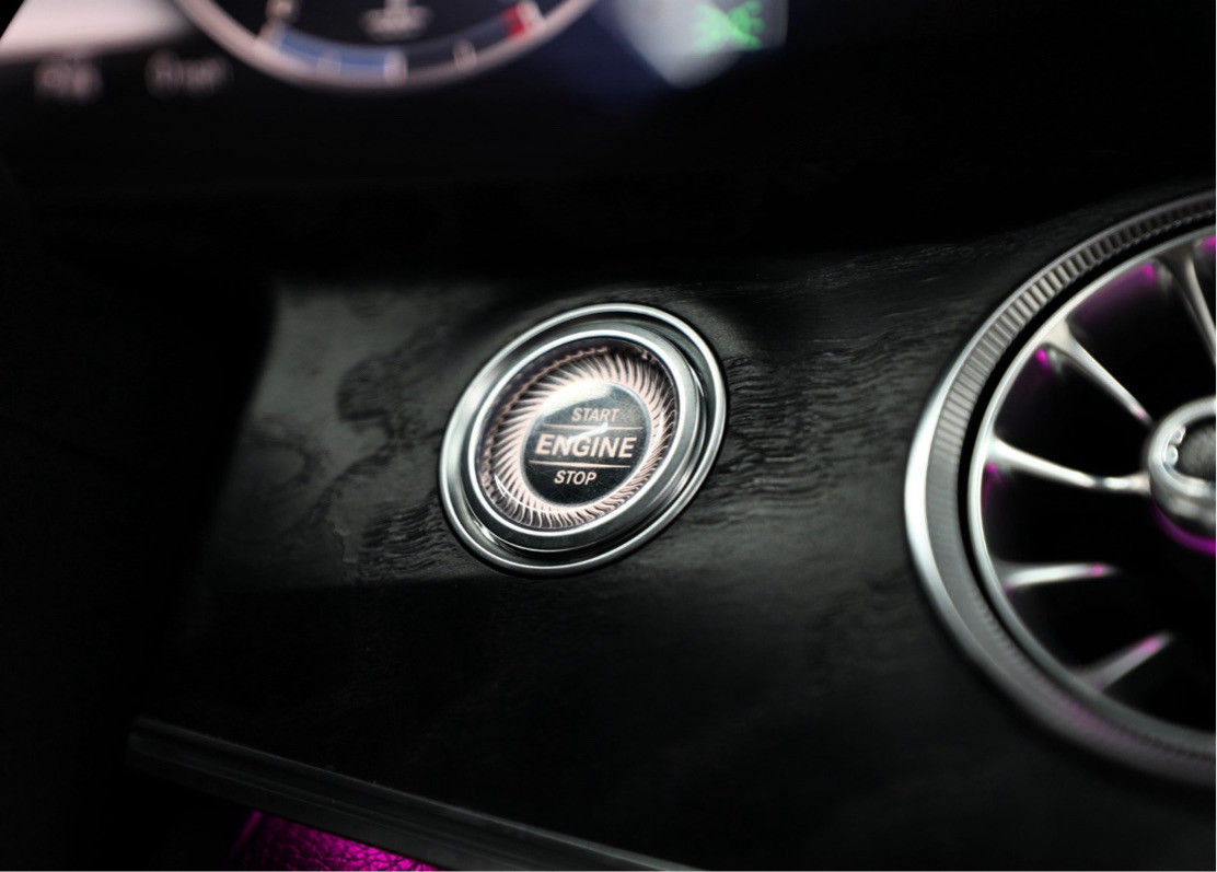 Mercedes Benz E-Class - Image 2