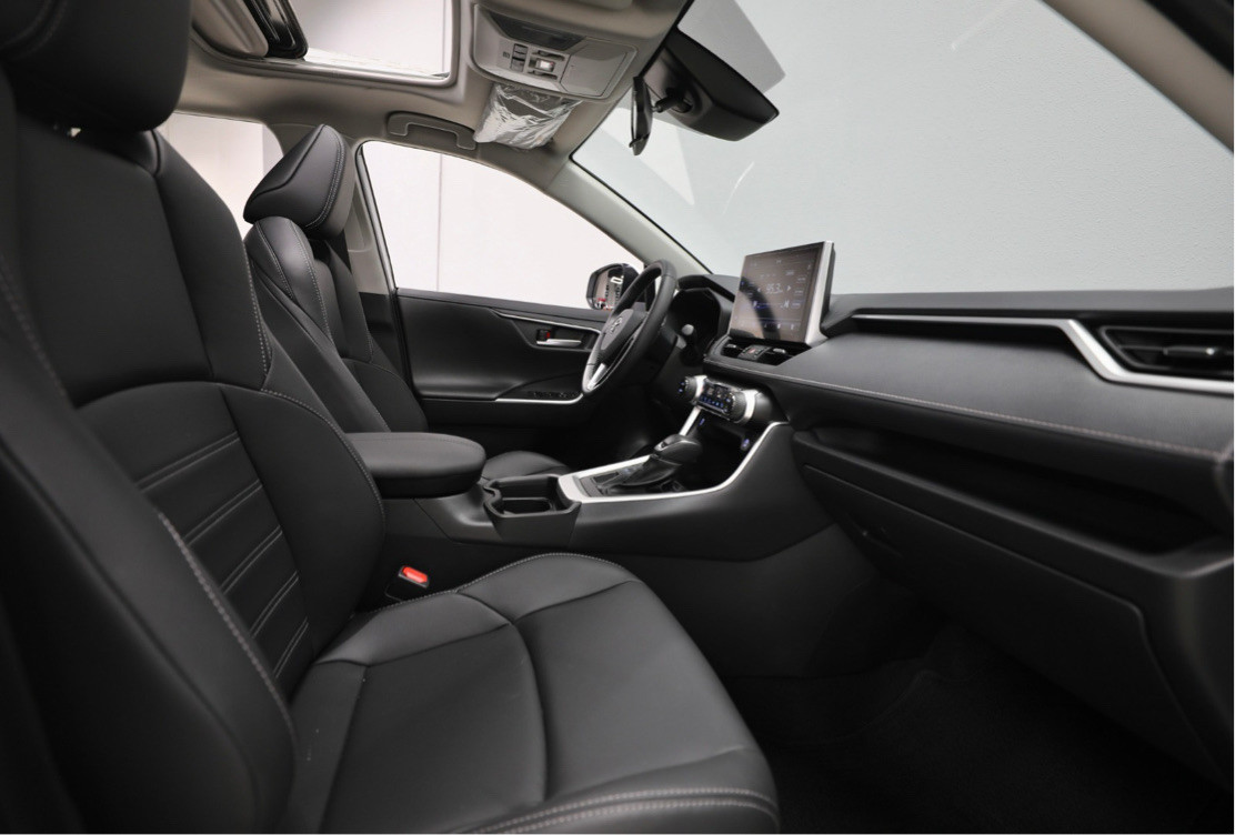 Toyota Rav 4 - Image 12