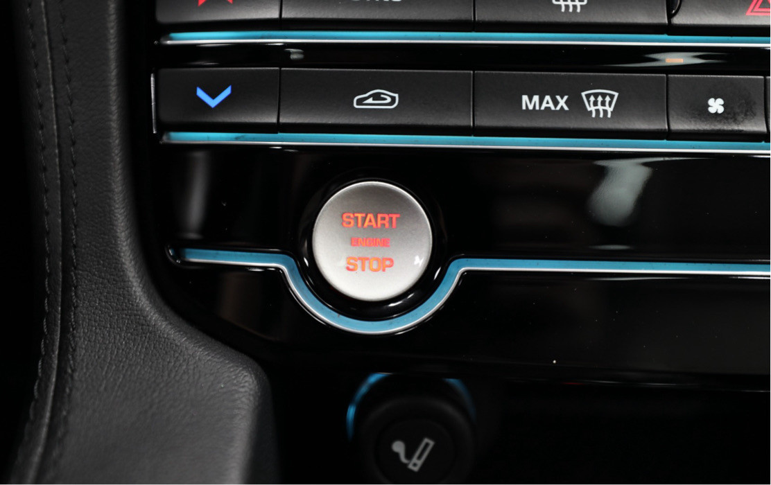 Jaguar F‑PACE - Image 12