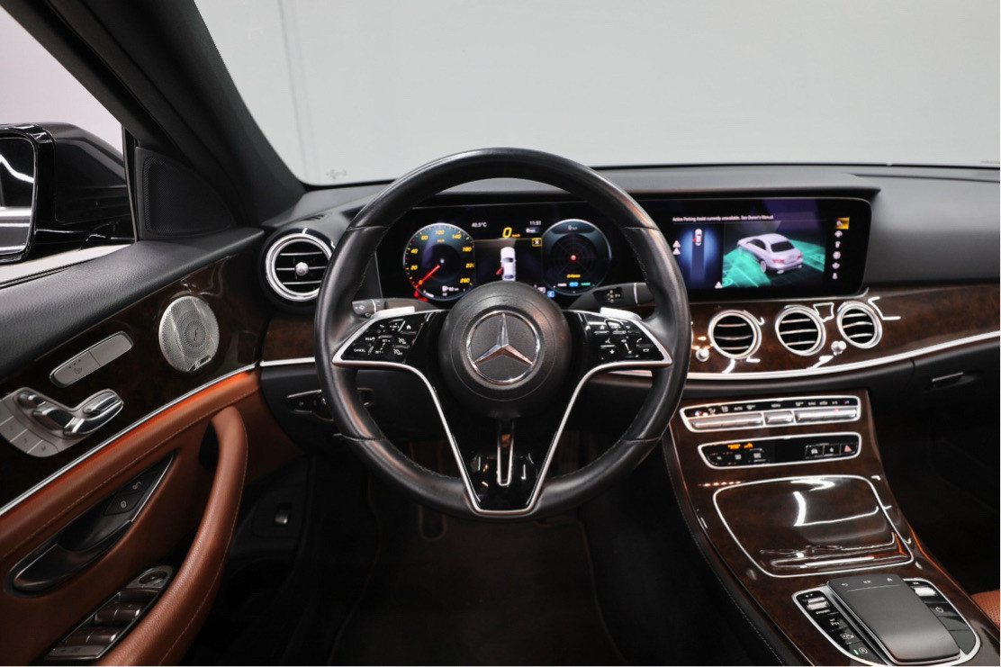 Mercedes Benz E-Class - Image 4