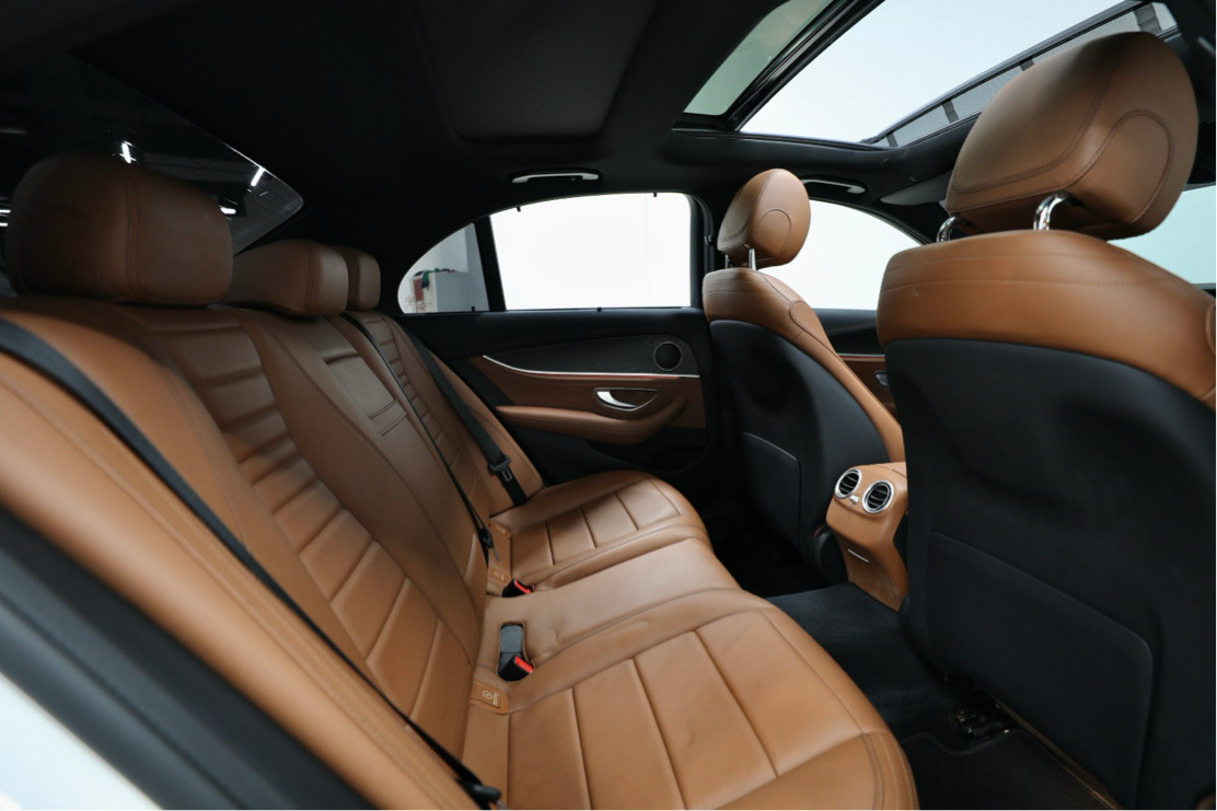 Mercedes Benz E-Class - Image 11