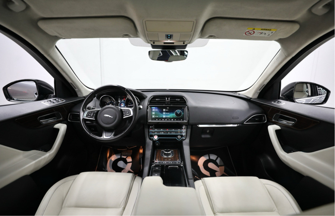 Jaguar F‑PACE - Image 9