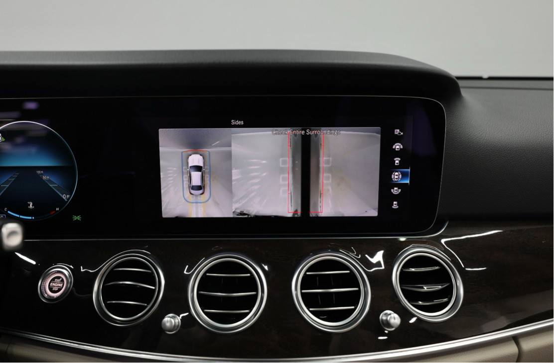 Mercedes Benz E-Class - Image 8