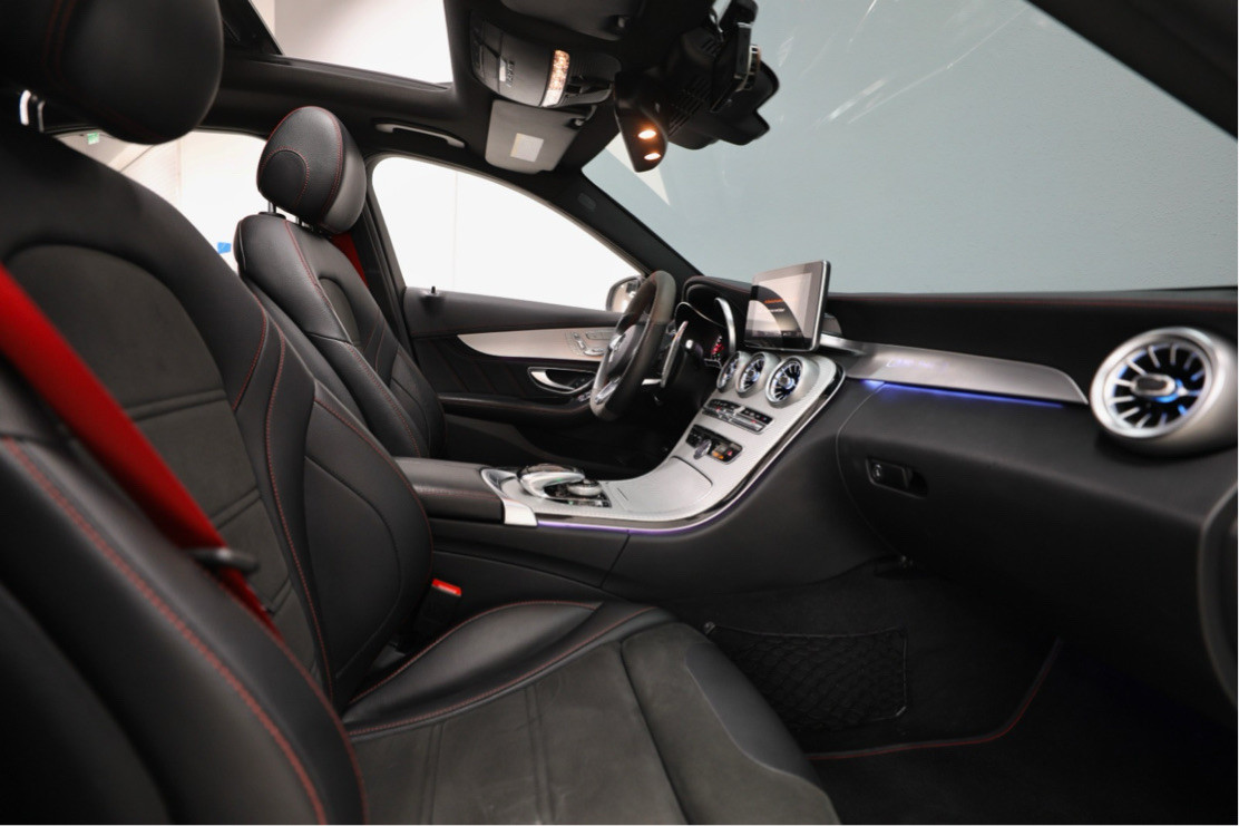 Mercedes Benz C-Class - Image 11