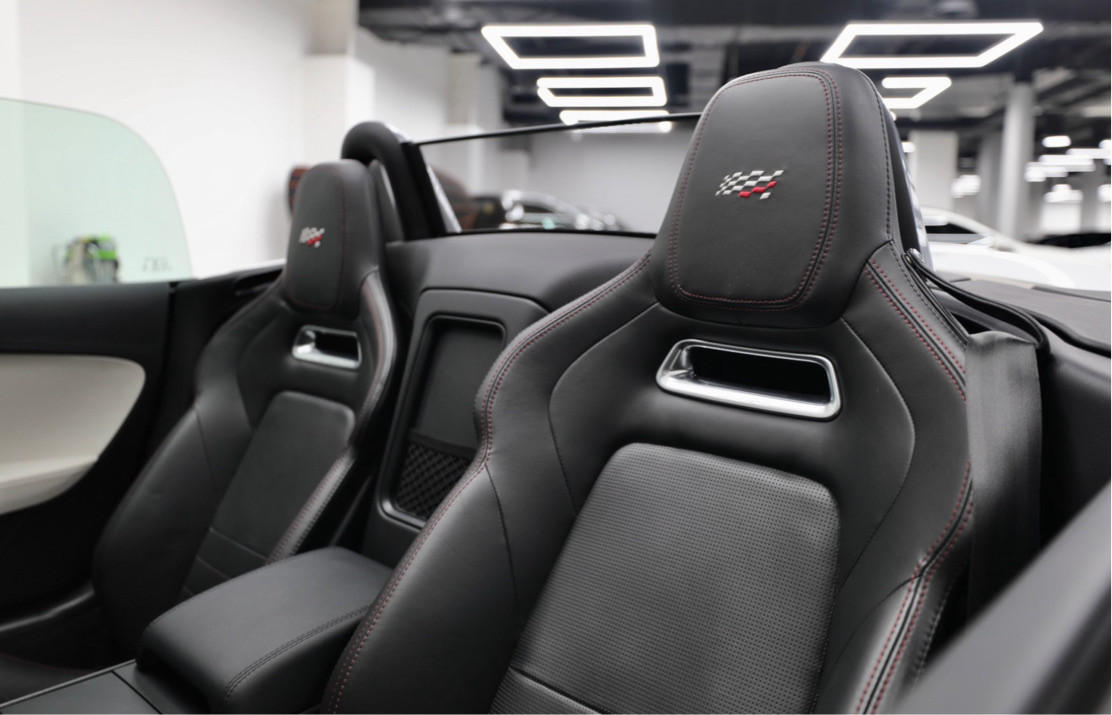Jaguar F-Type - Image 12