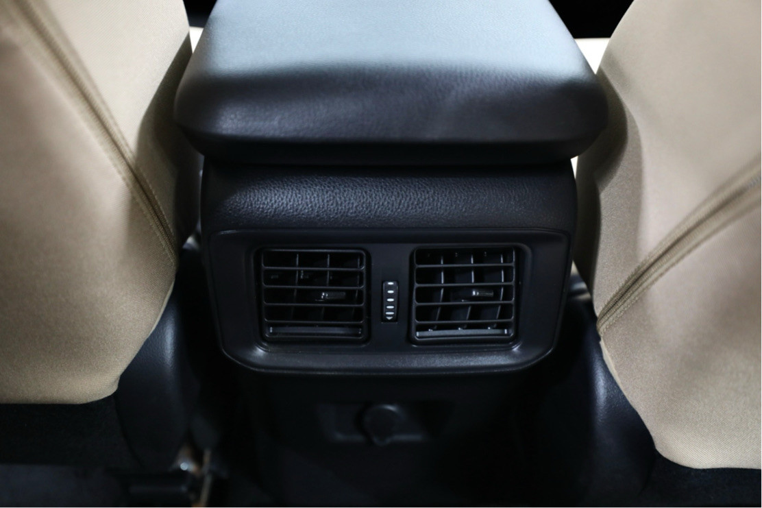 Toyota Rav 4 - Image 11