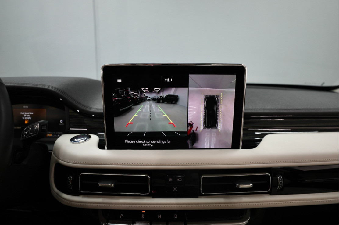 Lincoln Aviator - Image 7