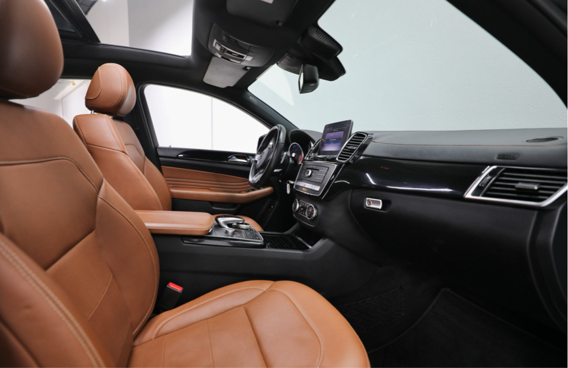 Mercedes Benz GLE Coupe - Image 9