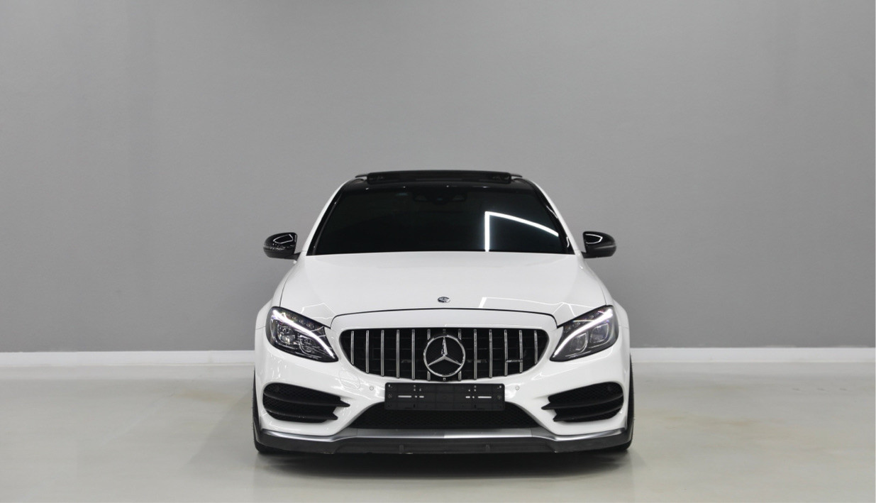 Mercedes Benz C-Class - Image 3