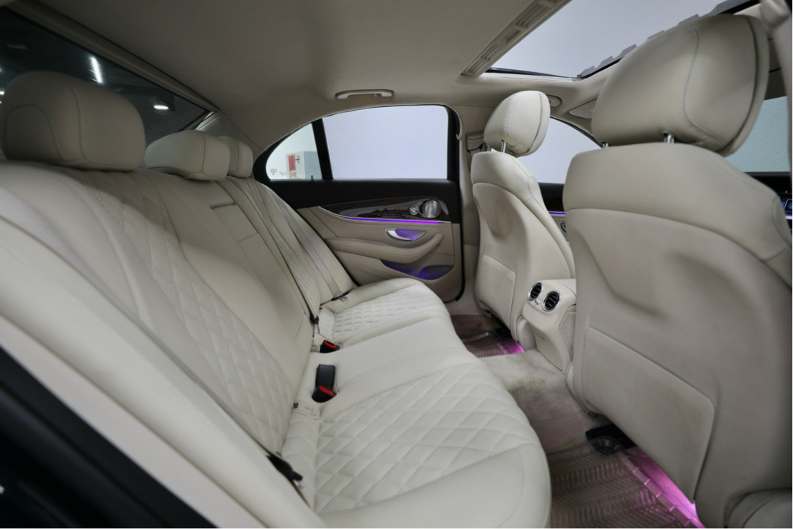 Mercedes Benz E-Class - Image 22
