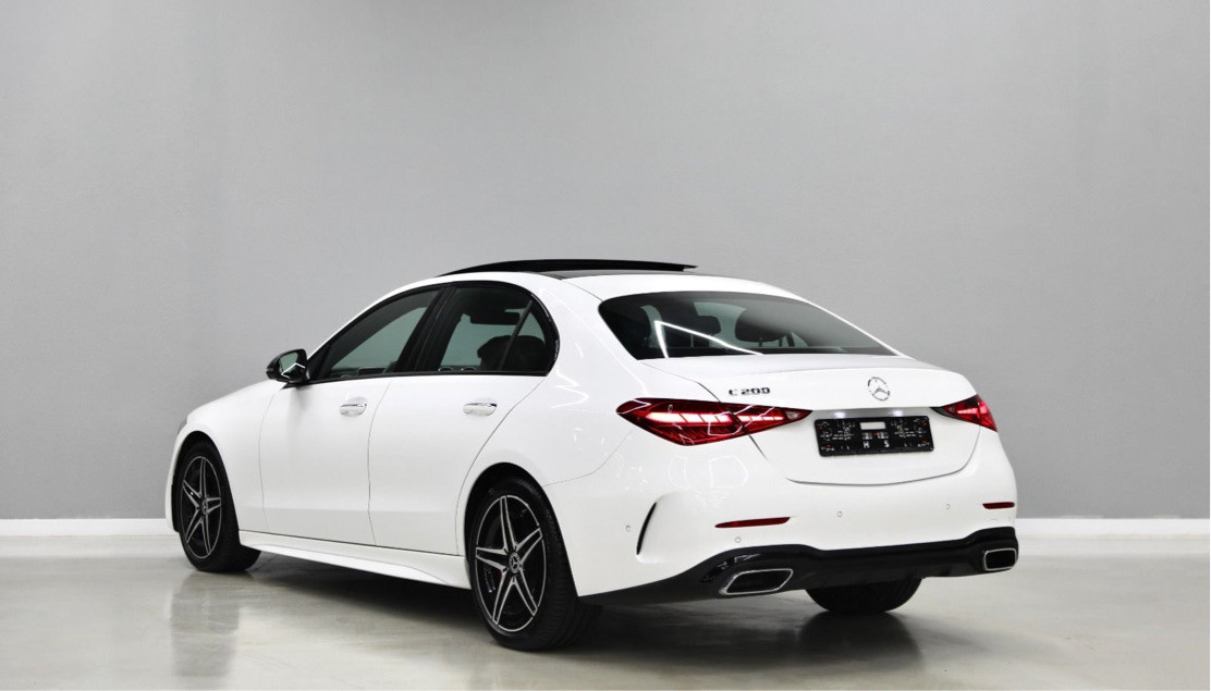 Mercedes Benz C-Class - Image 4
