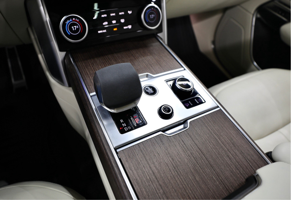Range Rover HSE - Image 9