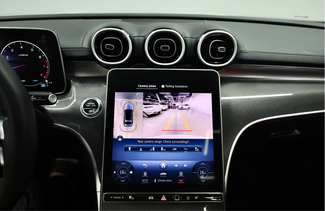 Mercedes Benz C-Class - Image 7