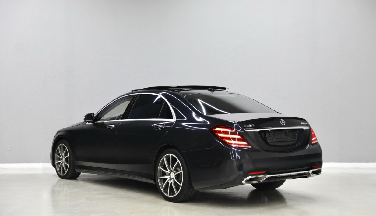 Mercedes Benz S-Class - Image 5