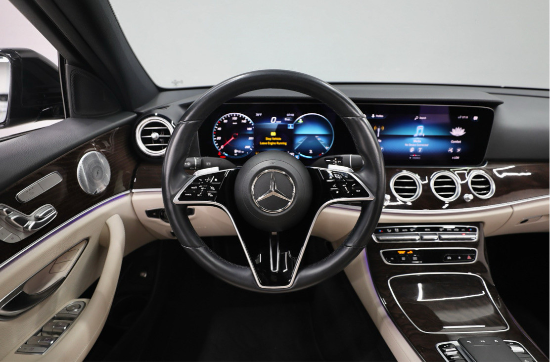 Mercedes Benz E-Class - Image 7