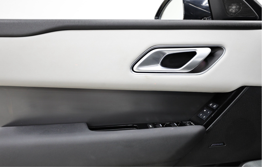 Range Rover VELAR - Image 16