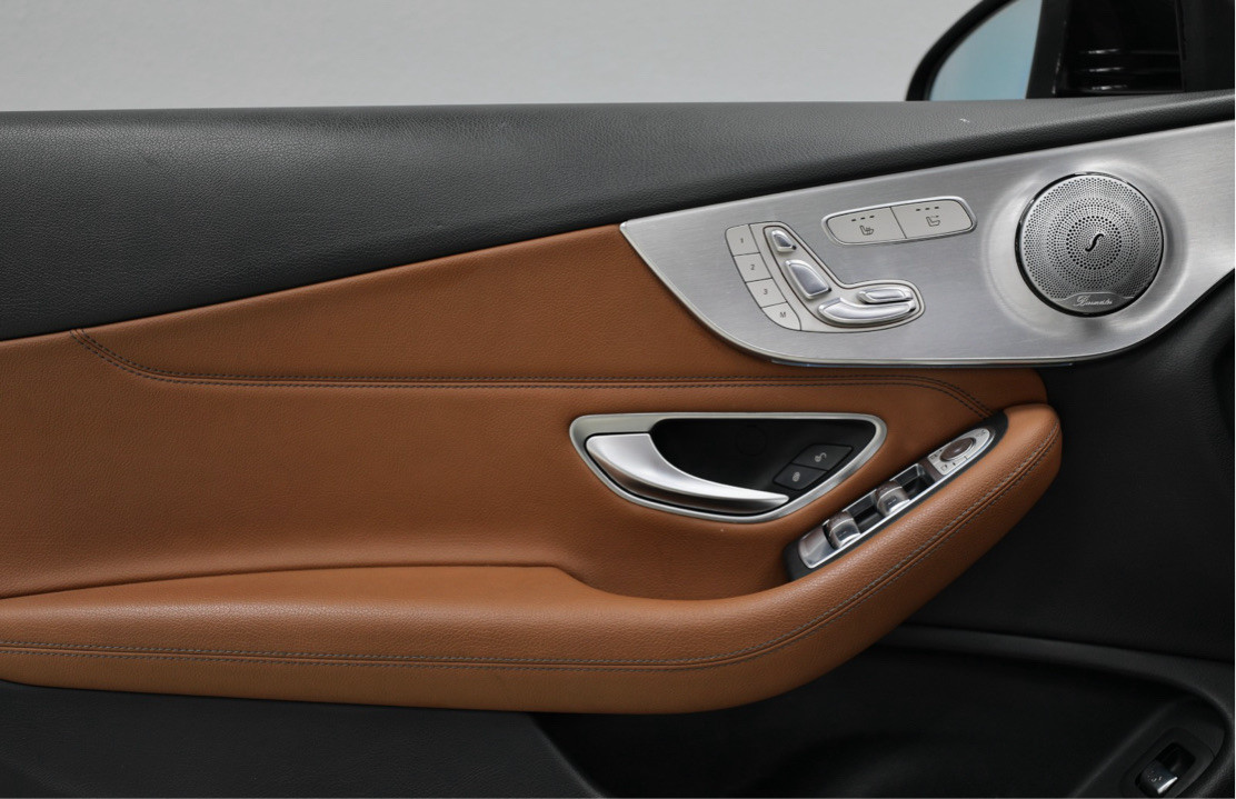 Mercedes Benz C-Class - Image 12