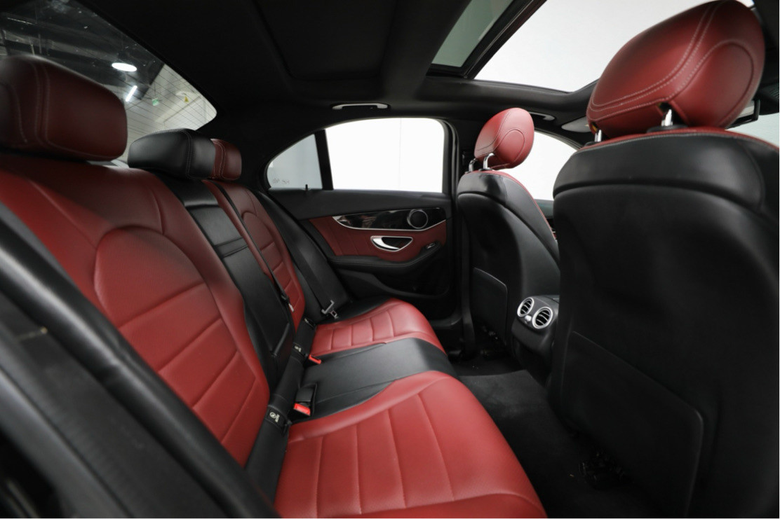 Mercedes Benz C-Class - Image 4