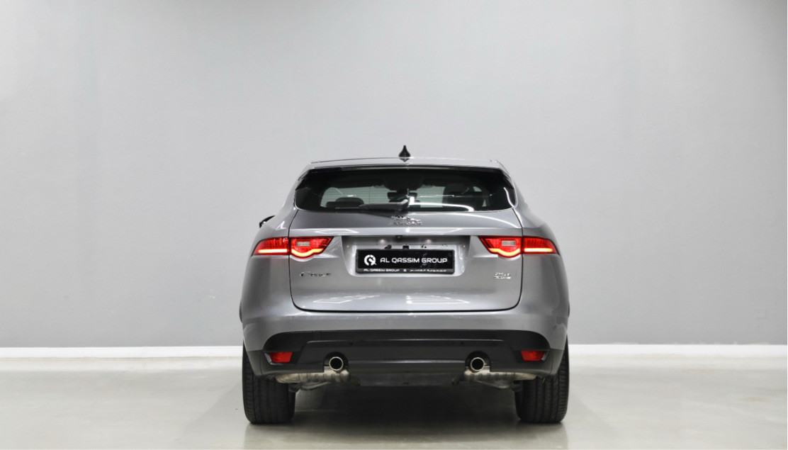 Jaguar F‑PACE - Image 3