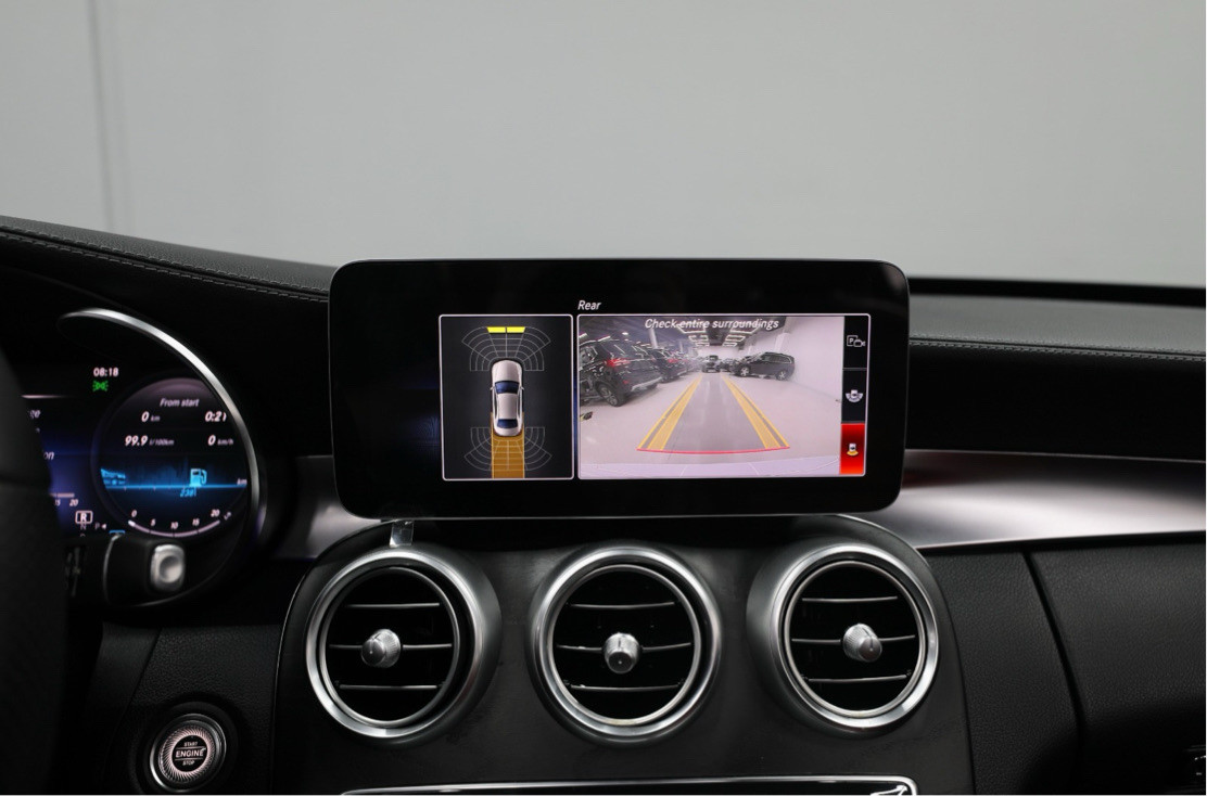 Mercedes Benz C-Class - Image 14