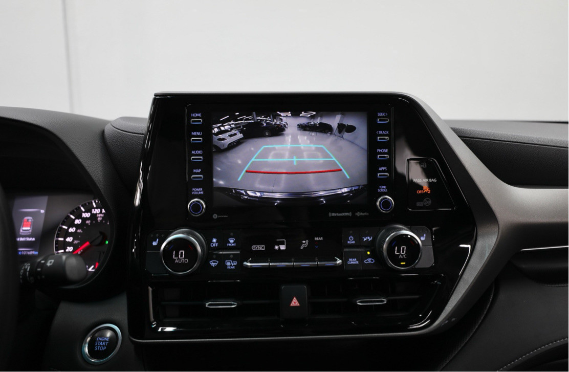 Toyota Highlander - Image 8