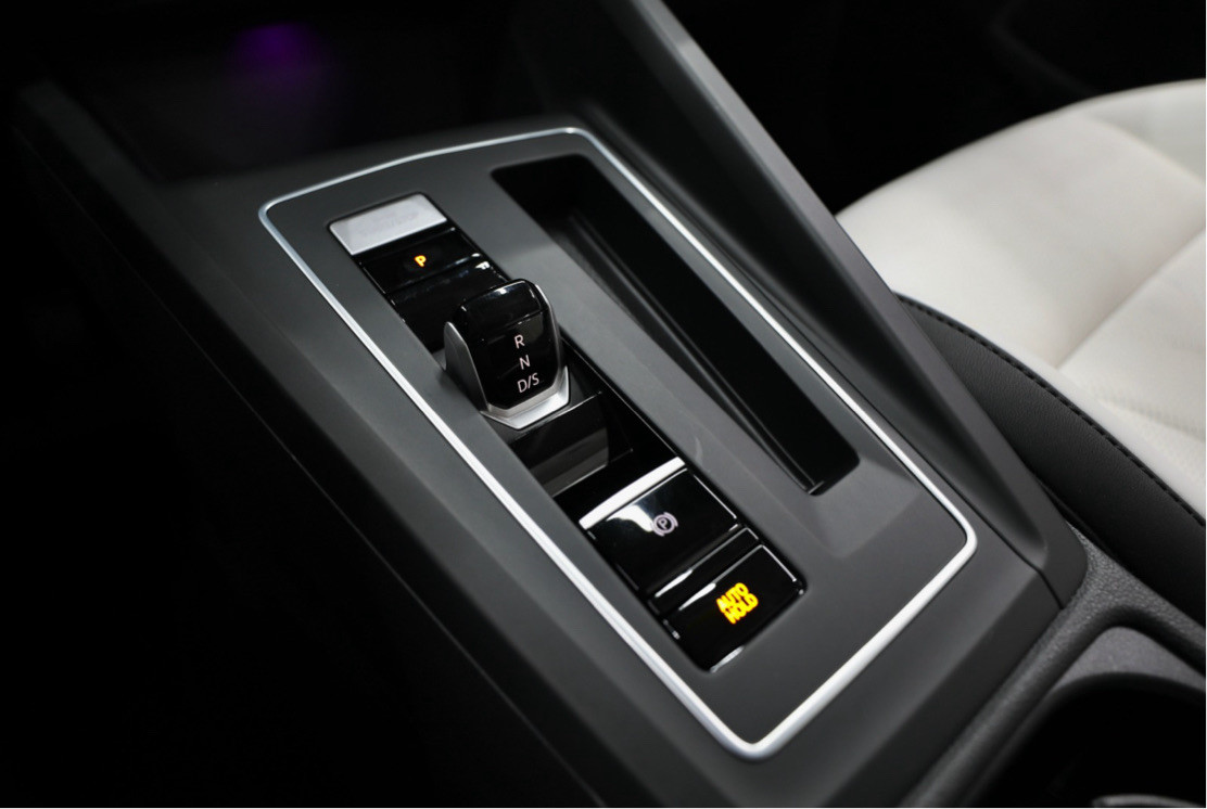 Volkswagen GTI - Image 11