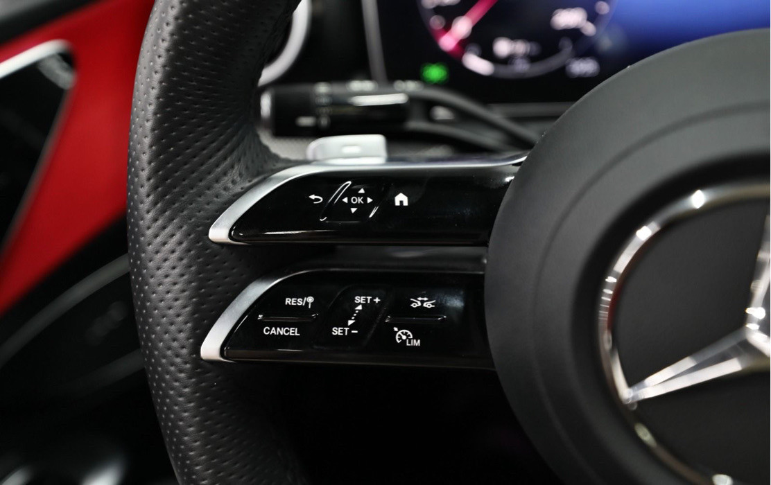 Mercedes Benz C-Class - Image 8