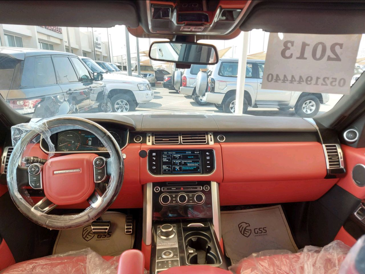 Range Rover HSE - Image 2
