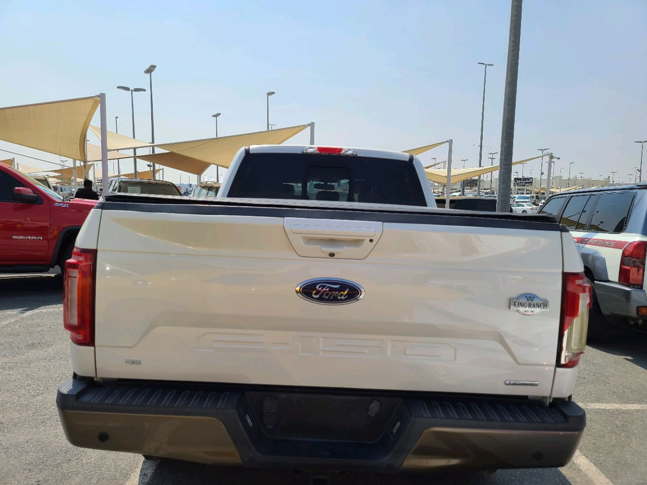 Ford F-Series Pickup - Image 9