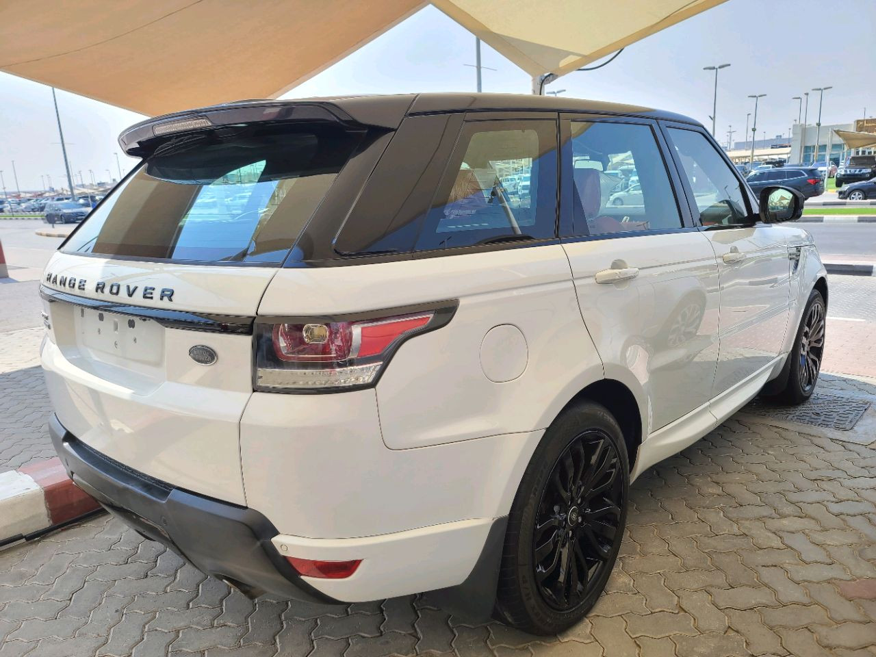Range Rover Sport - Image 6