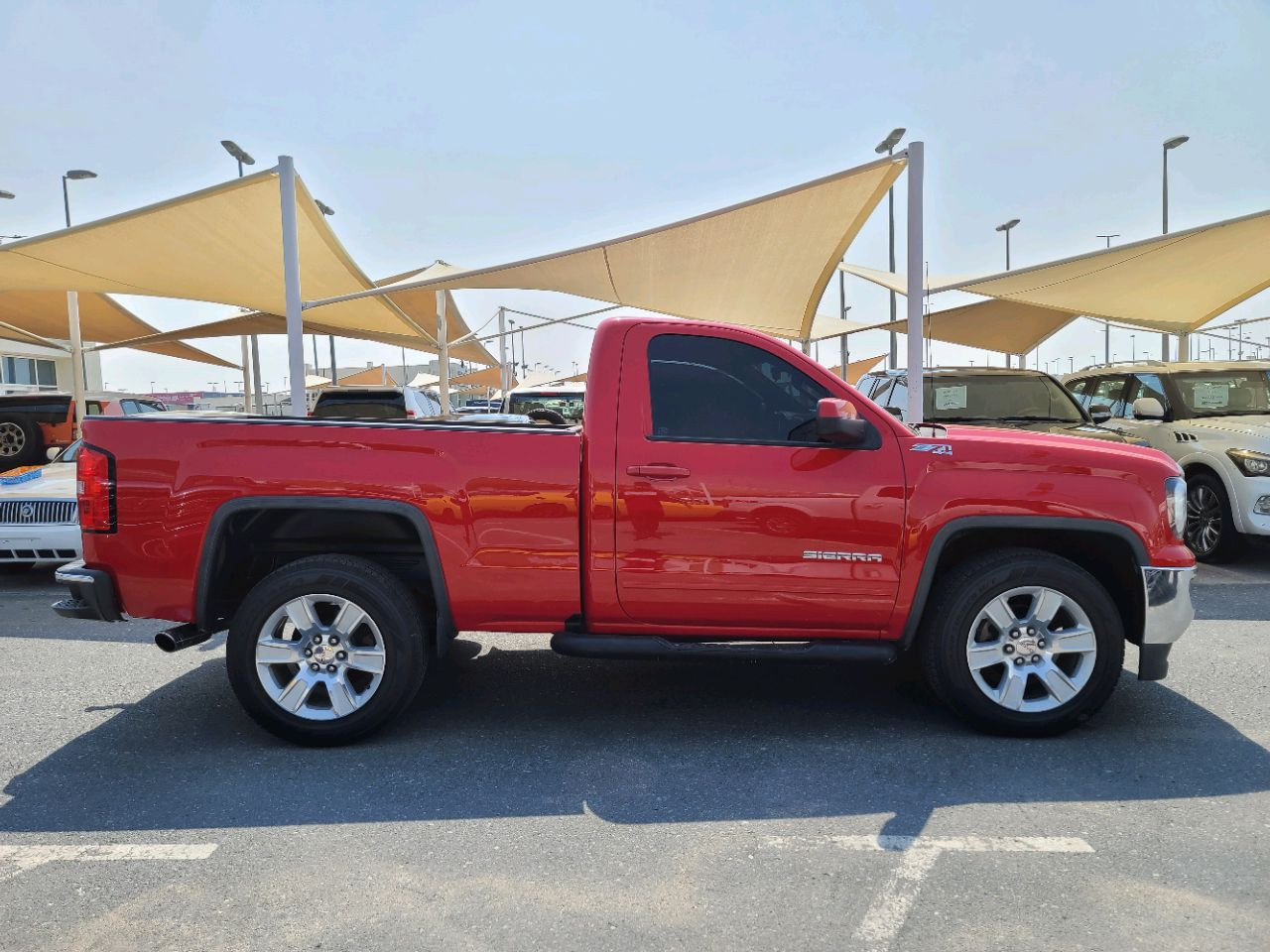 GMC Sierra - Image 8