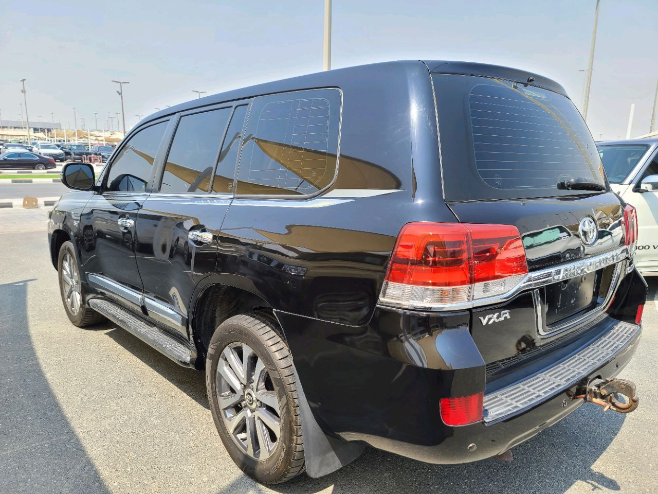 Toyota Land Cruiser - Image 5