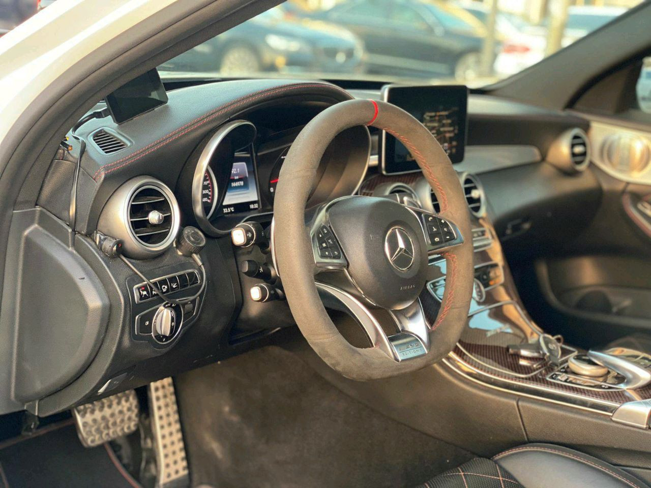 Mercedes Benz AMG - Image 4