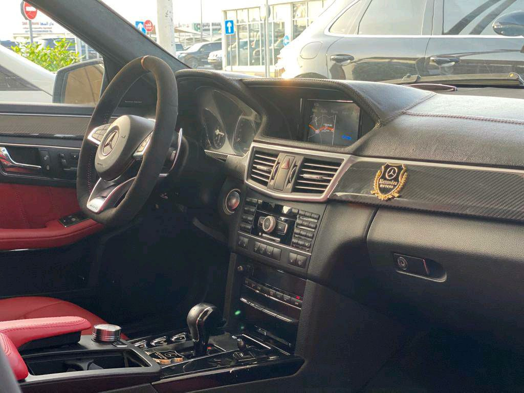 Mercedes Benz E-Class - Image 7