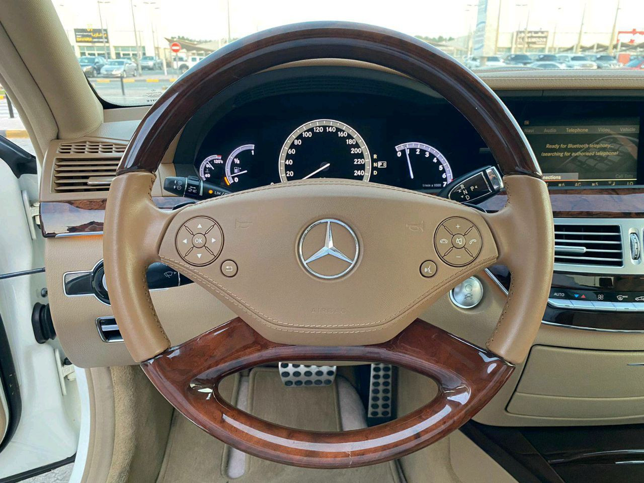 Mercedes Benz 300/350/380 - Image 8