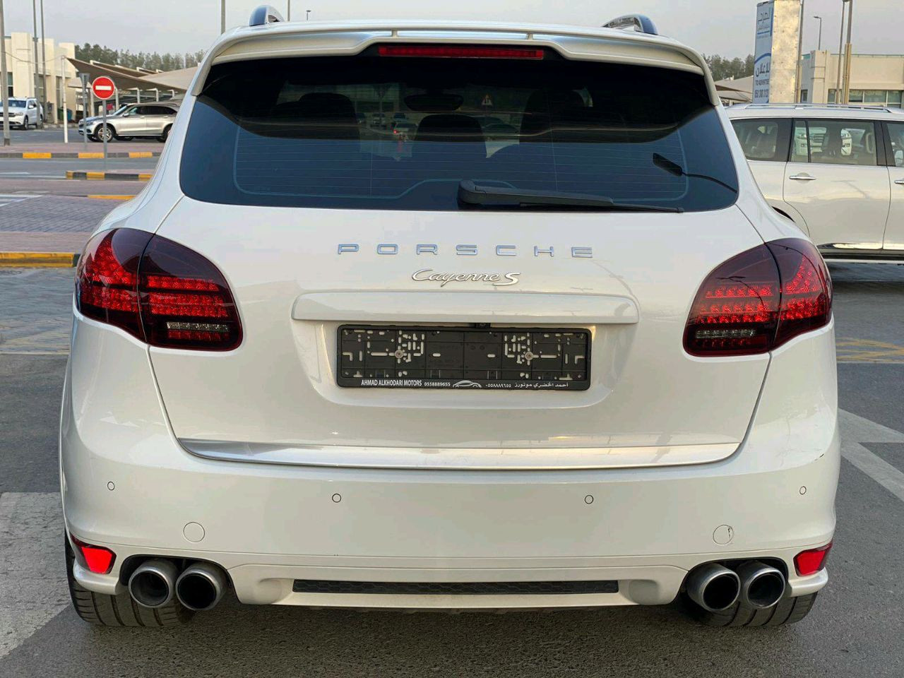 Porsche Cayenne - Image 5