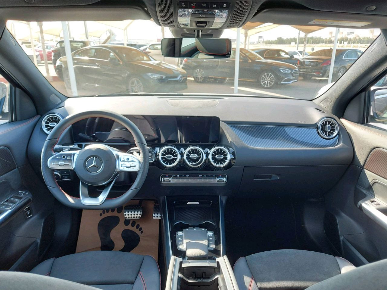 Mercedes Benz GLA - Image 6