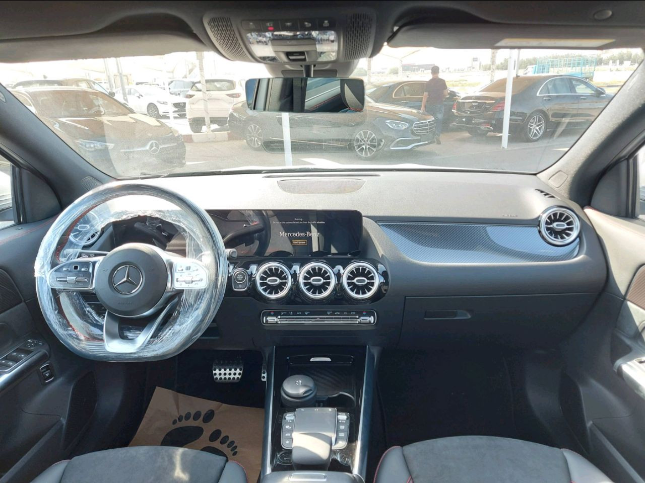 Mercedes Benz GLA - Image 6