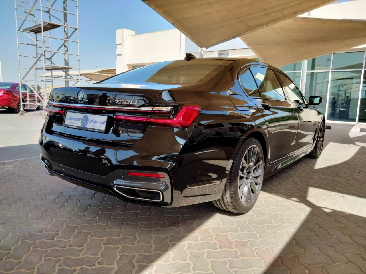 BMW 7-Series - Image 3